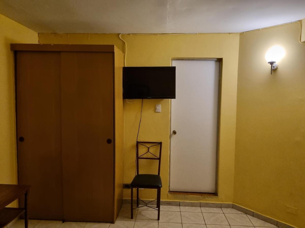Hotel Astore Matta 2537 Антофагаста Екстериор снимка